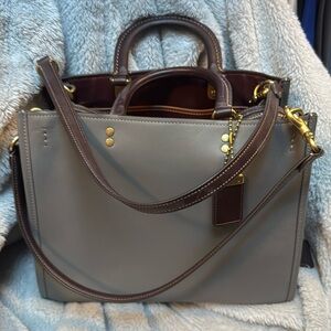 Almost New Coach Shoulder Bag/Tote